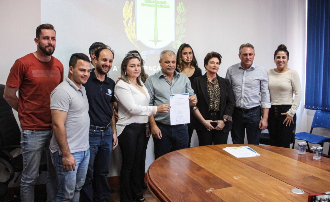 Prefeitura De Irati Anuncia 30 Quilômetros De Novas Pavimentações 