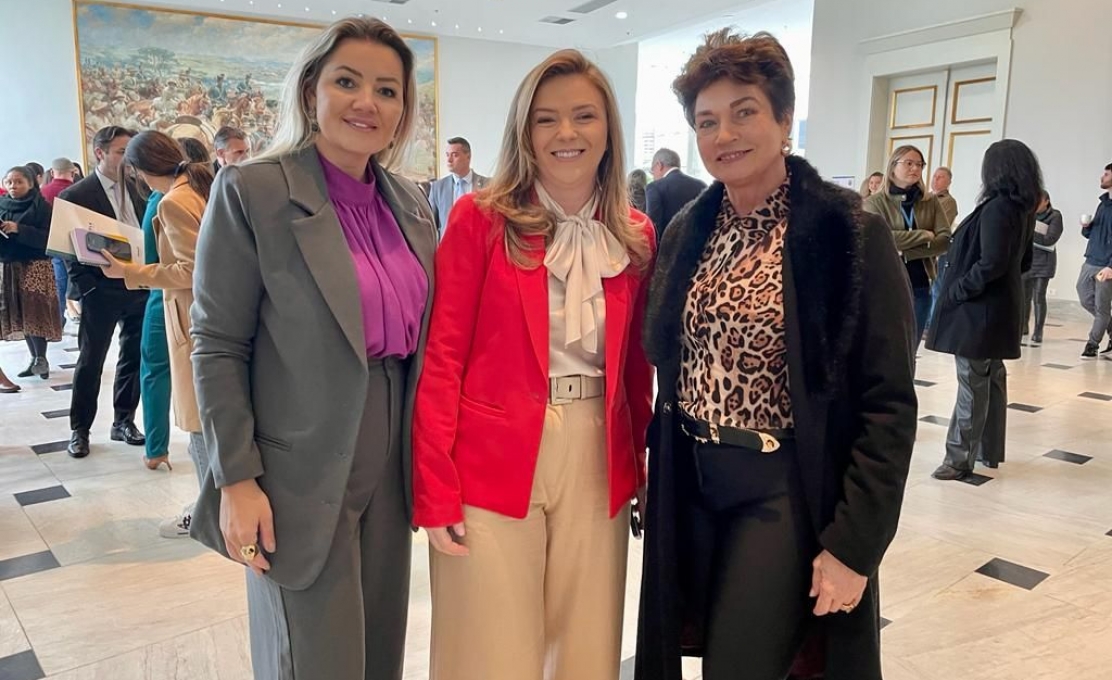Vice-prefeita Ieda Participa Do Lançamento Da Caravana Paraná Unido Pelas Mulheres