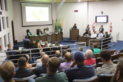 Prefeitura apresenta proposta para regularização fundiária de condomínios industriais de Irati