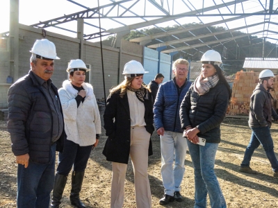 Deputada Leandre e prefeito Jorge Derbli visitam obras no município de Irati